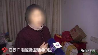 李奶奶吃瓜