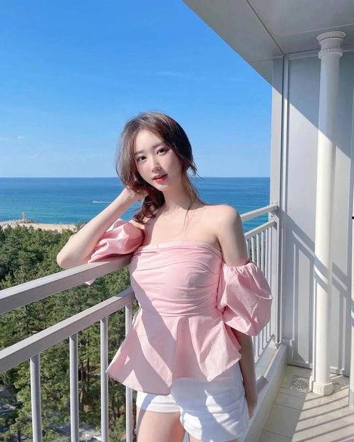 网红模特图片,网红模特的潮流风采